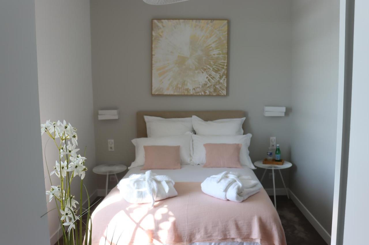 White House, Maison D'Hotes Villequier 외부 사진